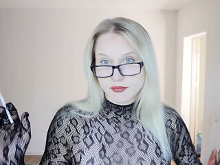 Ashtraygirl