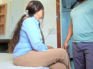 Desi Female Boss Gets Naked Massage From Secretary And Hardcore Fucking With Orgasm