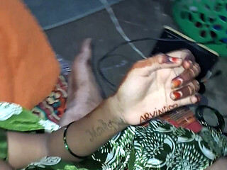 Dasi village bhabhi ki cut chut marna ka maza