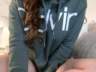 Emo Teen Becka Solo Webcam Masturbation Porn