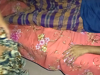 Desi 1st time losing Virginity. Very Nice Tight Pussy & Boobs. Teen Sex Video.
