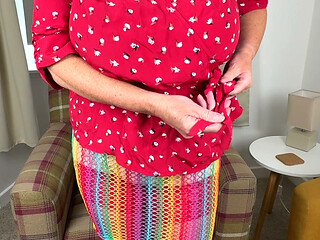 Mrs Mature Feet teasing you all 531