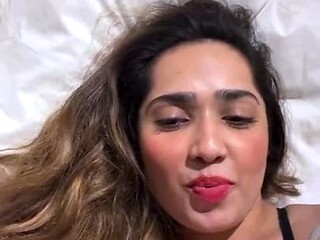 Indian Live Big Tits Showing