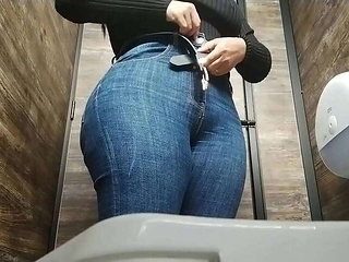 Hospital Amateur Latina with Big Booty Using Bathroom