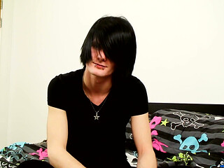 Dutch Emo Boy Aiden Jacks His Tasty Dick!