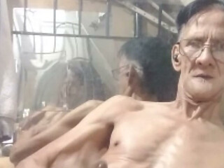 video call this afternoon to relax our body .