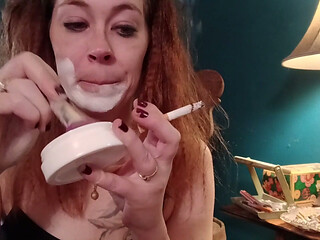 Clown makeup and smoking fetish