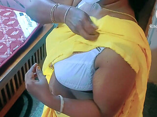 Step Mom and Step Son. a Unrevealed Love Story Fully on Tamil with Loud Moaning with Pleasure