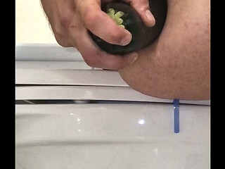Cucumber short 04
