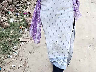 Step brother ne mujhe jabarjasti pel diya.