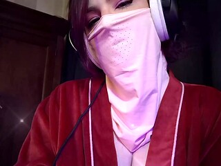 Discord Server Voice chat turns into spicy video call JOI with Mae Blush ASMR Vo