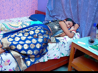 Soyi hui soteli bahan ko bur chod kar pregnant kar diya
