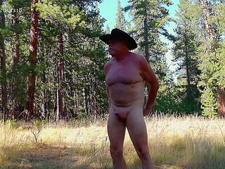 Simscristian05 - update #848 - NAKED WALK IN THE MEADOW - SHEER - Oct 06, 2026